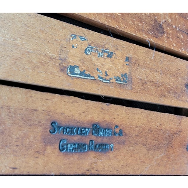 Stickley Stickley Mission Oak Settle / Sofa Signed Circa 1910 For Sale - Image 4 of 14