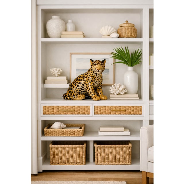 Chinoiserie Mid 20th Century Hollywood Regency Glazed Terracotta Italian Leopard or Cheetah Statue Figurine Sitting For Sale - Image 3 of 11