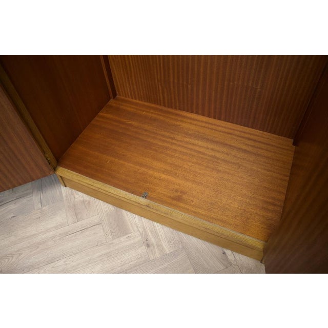 Brown Vintage Oak Wardrobe from G-Plan, 1955 For Sale - Image 8 of 11