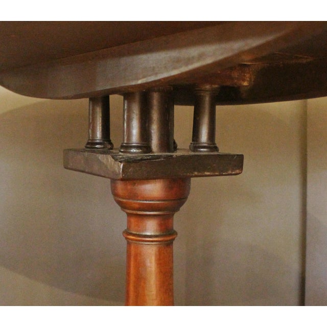 18th Century Circa 1770 George III Tilt-Top Pedestal Birdcage Mechanism Tea Table For Sale - Image 5 of 7