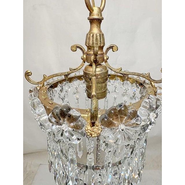 1950s Mid 20th Century Italian Gold Layered Chandelier With Rosettes For Sale - Image 5 of 7