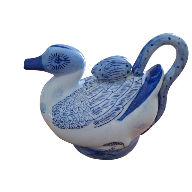 Late 20th Century Late 20th Century Chinoiserie Blue and White Hand Painted Duck Pitcher With Lid For Sale - Image 5 of 11