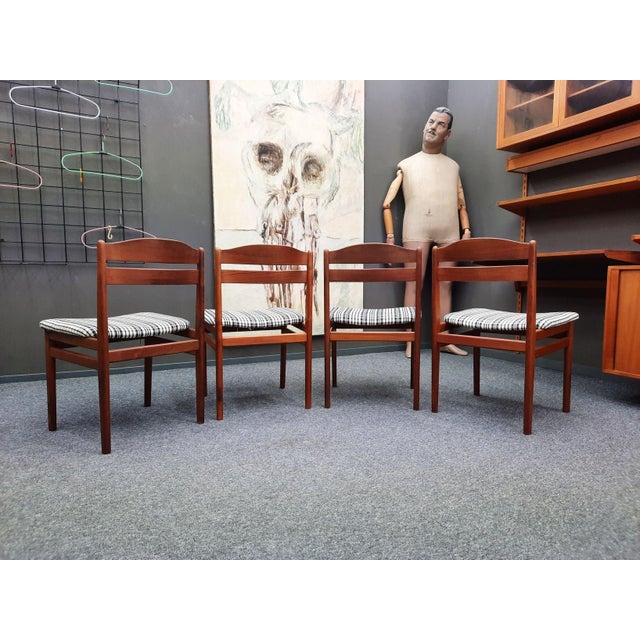 Danish Dining Chairs in Teak from Boltinge Møbelfabrik, 1960s, Set of 4 For Sale - Image 6 of 17