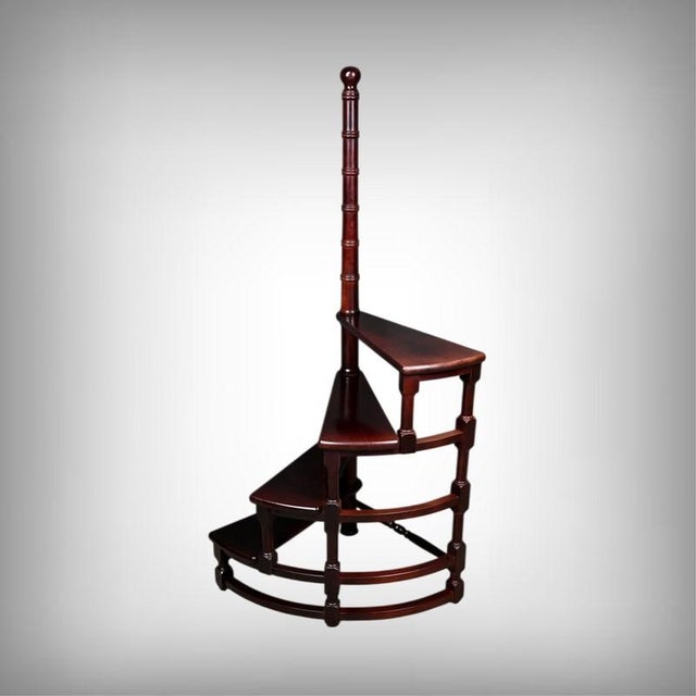 This elegant beechwood library step stool captivates with its exquisite craftsmanship. Its rotating structure is organized...