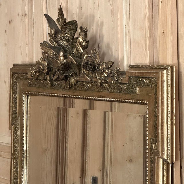 19th Century French Louis XVI Giltwood Mirror With Lovebirds For Sale - Image 15 of 18