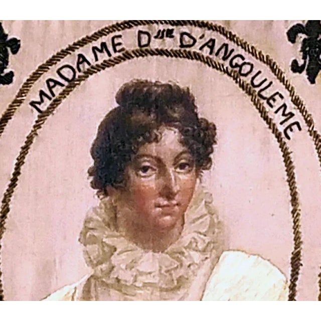 French Royal Silkwork Portrait of Marie Thérèse of France, Duchesse D’Angoulême, Daughter of Marie Antoinette France, Circa 1814–1824 For Sale In Philadelphia - Image 6 of 7