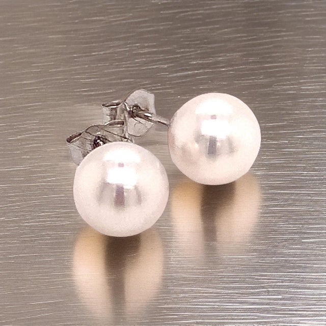 2010s Akoya Pearl Stud Earrings 14k White Gold Certified For Sale - Image 5 of 11