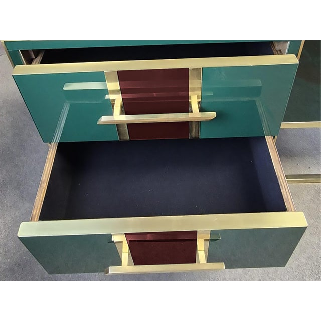Not Yet Made - Made To Order Italian Green and Burgundy Murano Glass Bedside Tables with Brass Frames from Justfurnituress SRL, Set of 2 For Sale - Image 5 of 9