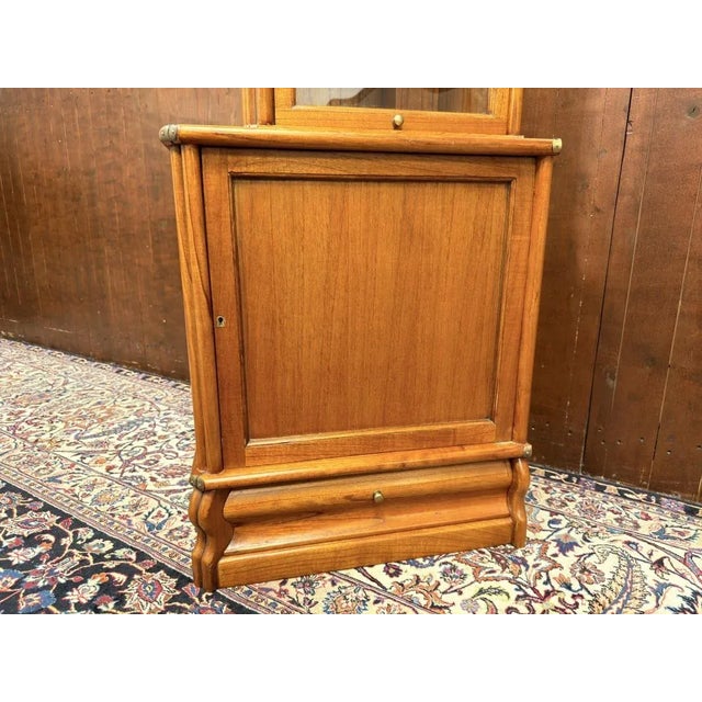 English Display Cabinet from Globe Wernicke For Sale - Image 14 of 18
