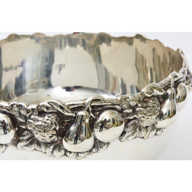 Vintage Large Silver Plated Bowl With Fruit Embellishments, 1950's For Sale In Miami - Image 6 of 10