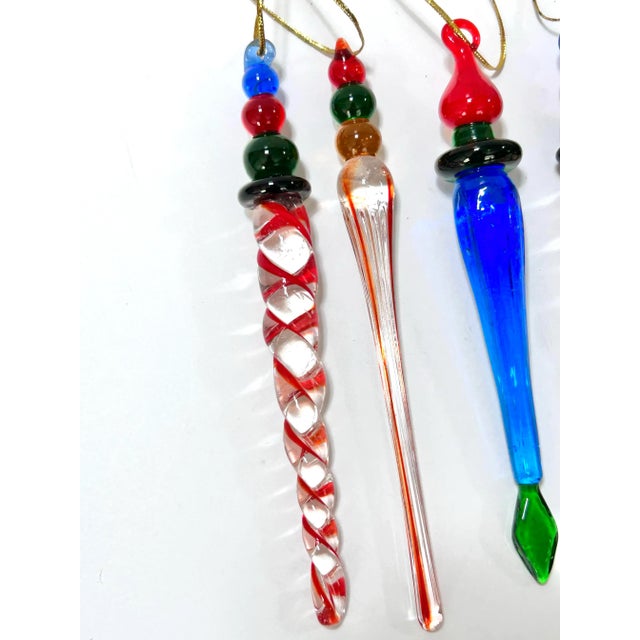 Pop Art Vintage Hand Blown Glass Icicle Christmas Ornaments – Multicolor Swirl – Set of 6 For Sale - Image 3 of 9