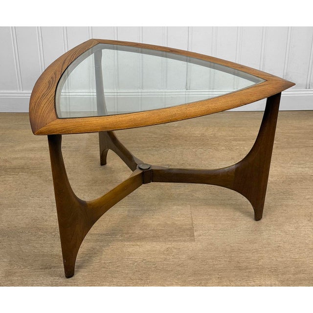 1960s Mid-Century Walnut Sculptural Guitar Pick Side Table by Lane For Sale - Image 5 of 13
