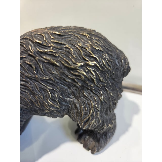 Very old California bear. Beautifully cast in Bronze with really nice detail. bronze has a patina that only age can have.