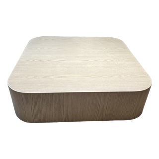 Modrest Teller Coffee Table by Vig Furniture For Sale