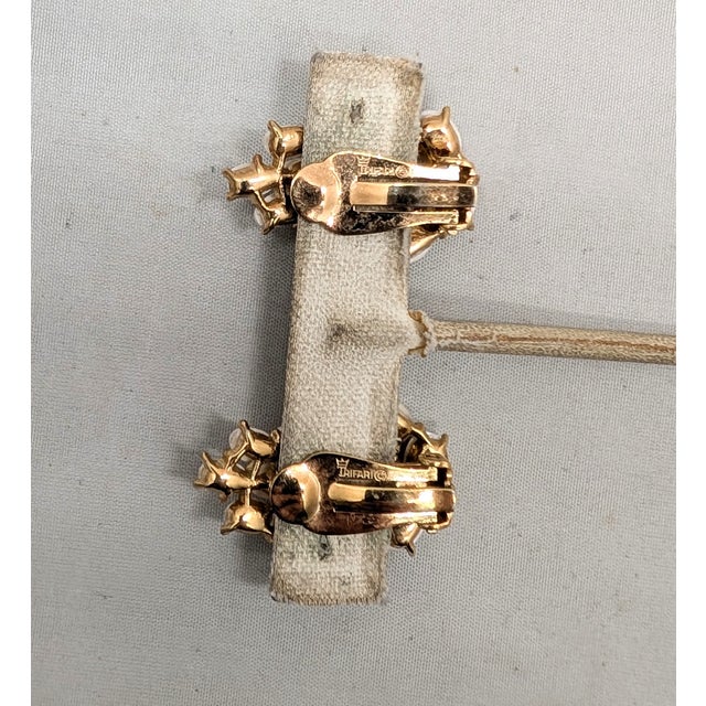 Vintage 1958 Signed Crown Trifari Faux-Pearl "Calypso" Clip Earrings- 2 Pieces For Sale In Philadelphia - Image 6 of 7