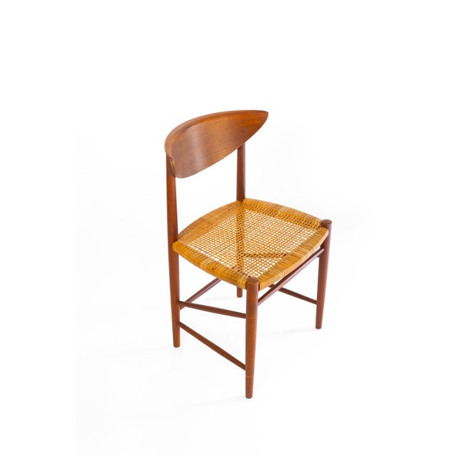 Mid-Century Modern Set of Model 317 Dining Chairs by Peter Hvidt & Orla Mølgaard Nielsen For Sale - Image 3 of 9