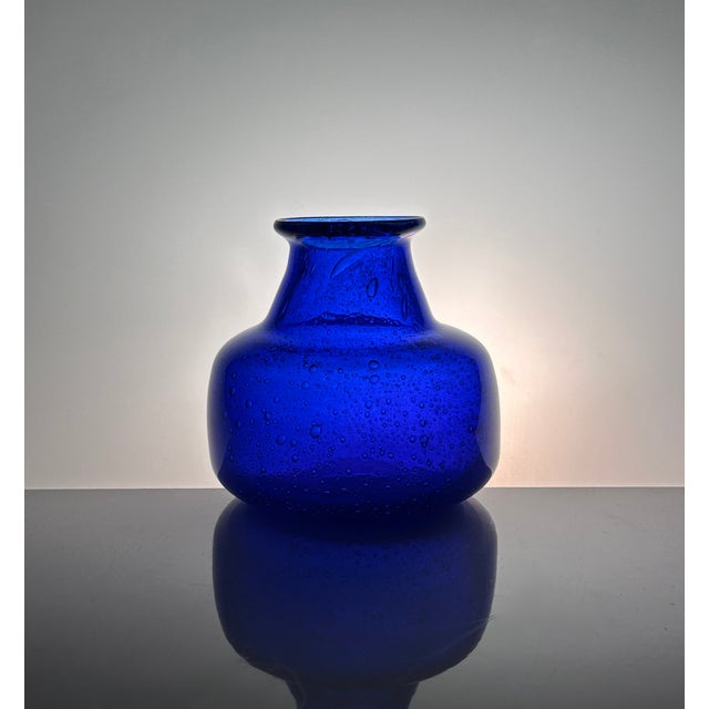 Studio Glass Art Vase with Air Bubble Inclusions by Erik Höglund for Kosta Boda, Sweden, 1980 For Sale - Image 6 of 14