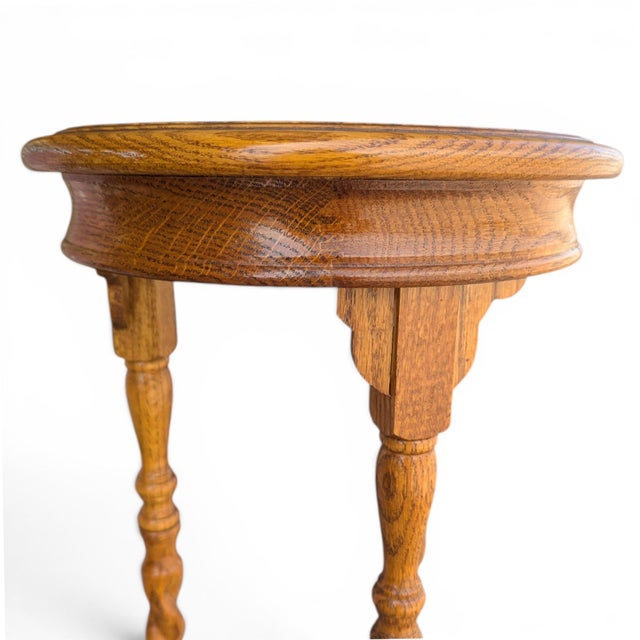 Vintage Solid Oak Barley-Twist Plant Stand For Sale In Los Angeles - Image 6 of 16