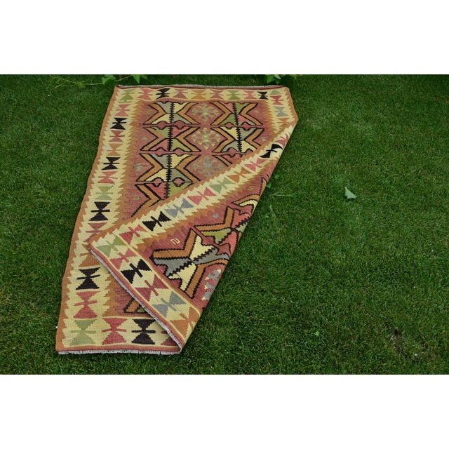 1980s Turkish Traditional Tribal Style Hand Knotted Wool Kilim Rug For Sale - Image 9 of 11
