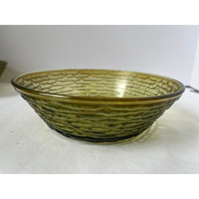 Anchor Hocking Vintage Mid-Century Modern 1960s Anchor Hocking Avocado Green Glass Bowls- Set of 3 For Sale - Image 4 of 6
