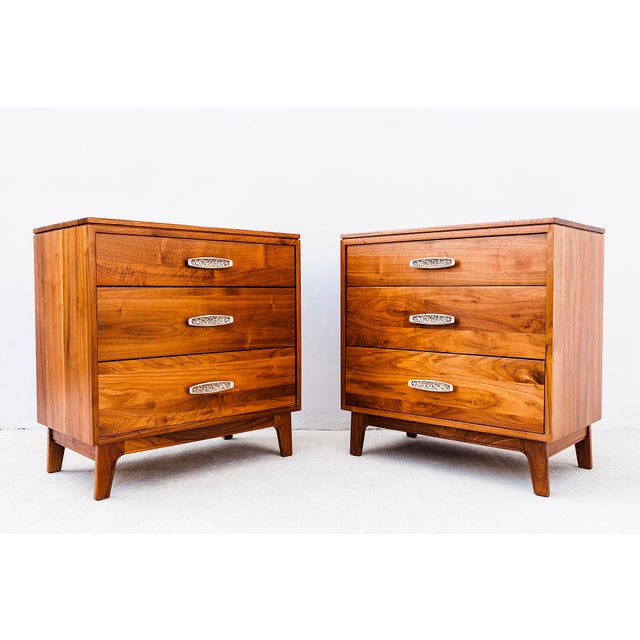 Vintage Mid Century Modern Solid Walnut Nightstands by Woodland, A Pair For Sale - Image 10 of 15