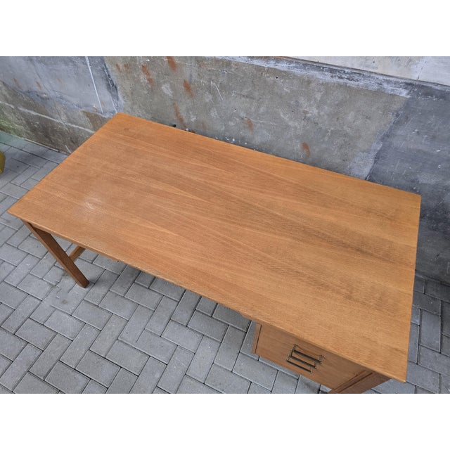 Mid-Century Danish Desk in Oak from Børge Mogensen, 1970s For Sale - Image 9 of 18