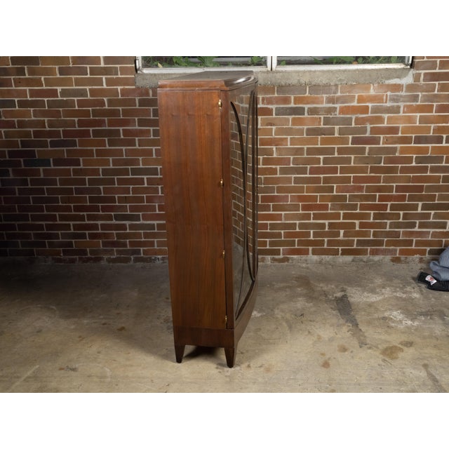 Late 20th Century Vitrine Cabinet With Glass Doors and Shelves, Attributed to Barbara Barry for Henredon For Sale - Image 10 of 12