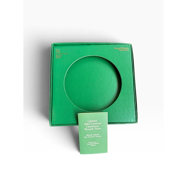 Vintage Lenox Colonial Christmas Wreath Plates Complete Set of 13, 1981–1993. All With Lenox Boxes, Some With Outer Boxes Also For Sale - Image 11 of 12