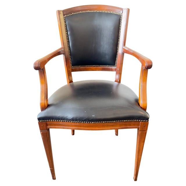 This exquisite, classic armchair combines timeless elegance with exceptional craftsmanship. Crafted from high-quality...