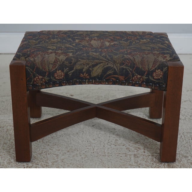 Stickley Mission Oak Eastwood Chair & Ottoman For Sale - Image 12 of 18