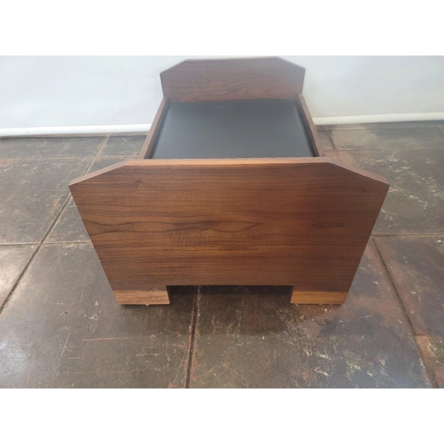1920s Art Deco Dog Bed For Sale In San Diego - Image 6 of 7