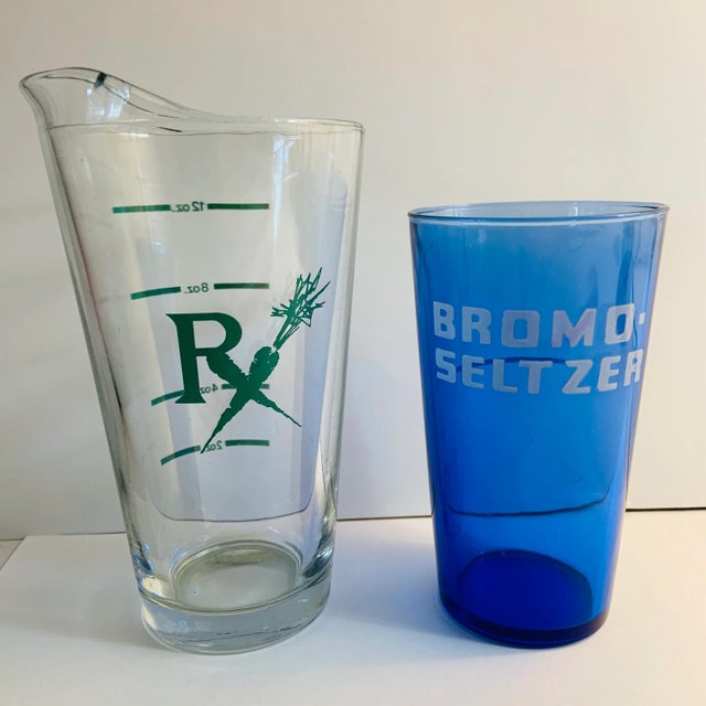 1950 Vintage Beaker Glasses - a Pair For Sale In New York - Image 6 of 6