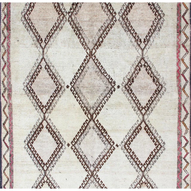 Vintage Persian Gabbeh Rug With Diamond Lattice and Tribal Design 5'1 X 8'3 For Sale - Image 4 of 12