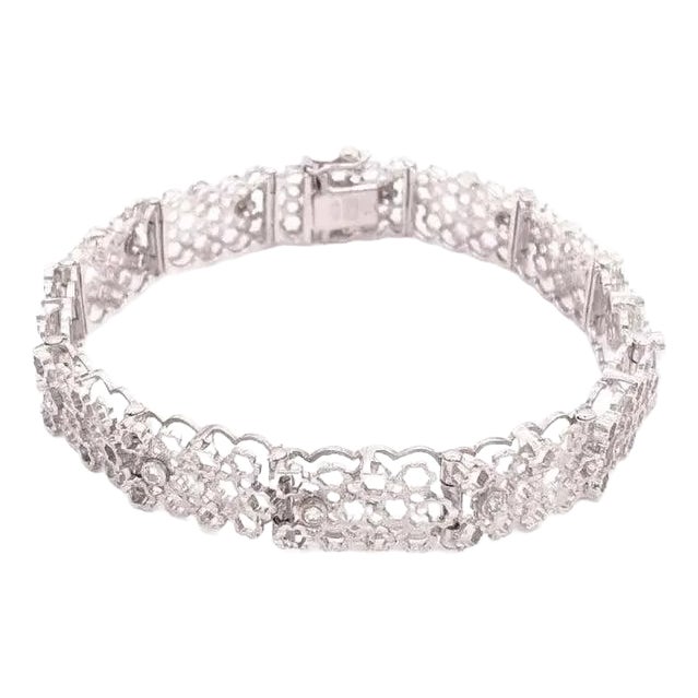 14 Karat White Gold Contemporary Bracelet With Round Diamonds For Sale