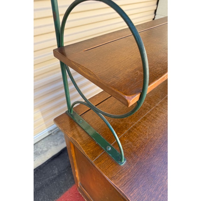 1940s Monterey Furniture Company Maple Baker’s Rack/Hutch With Green Wrought Iron and Shelving For Sale In Los Angeles - Image 6 of 14