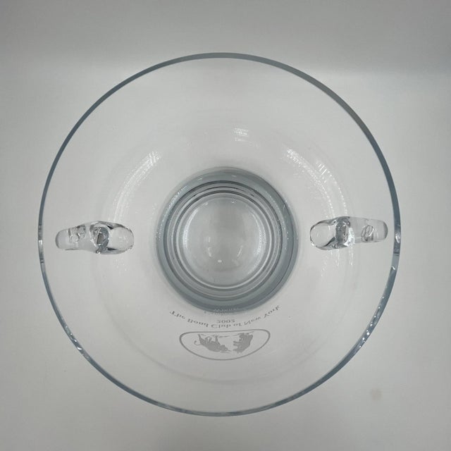 Transparent Vintage Hand Blown Crystal Ice Bucket Bull and Bear Ny Bond Club Trophy For Sale - Image 8 of 9