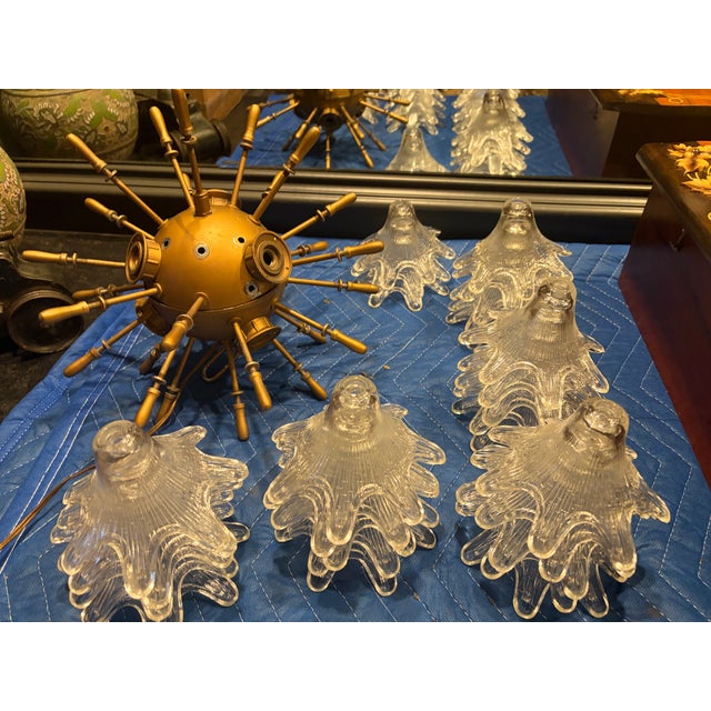 Vintage Italian Murano Style Sputnik Chandelier in the Manner of Paolo Venini "Espirit", 28 Glass Florets For Sale - Image 18 of 18