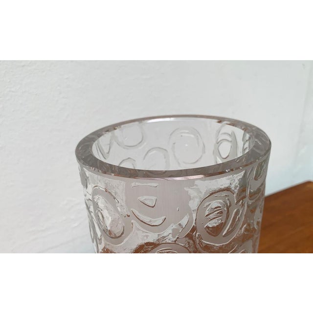 Large Brutalist Glass Vase, 1970s For Sale - Image 16 of 18