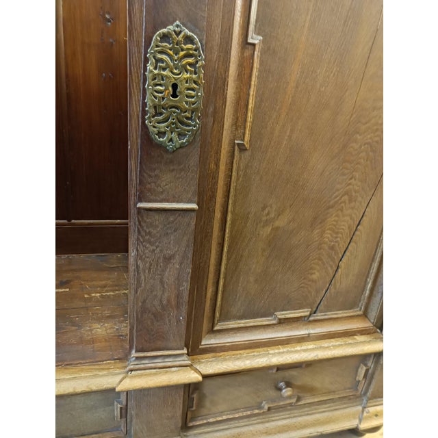 Antique Oak Baroque Armoire Wardrobe, Northern Europe, 1730 For Sale - Image 13 of 18