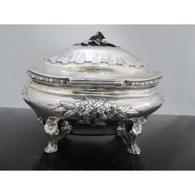 Swedish Rococo Style Sterling Silver Floral Sugar Box Casket With Hinged Lid For Sale In Portland, OR - Image 6 of 12