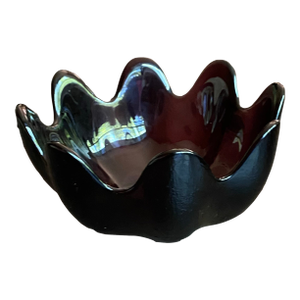 Blenko Mid Century Modern Art Glass Abstract Lotus Pattern in Amethyst Purple by Richard Blenko Hand Blown Glass