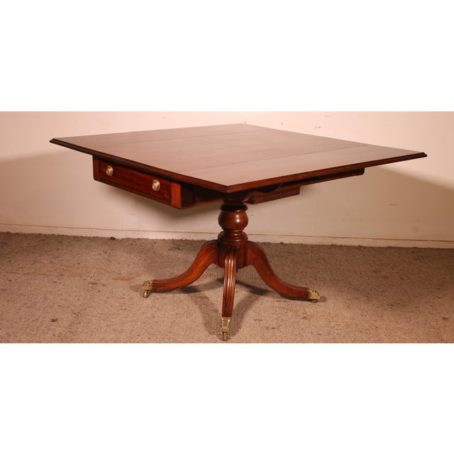 Wood Pembroke Mahogany Table from the 19th Century For Sale - Image 7 of 13