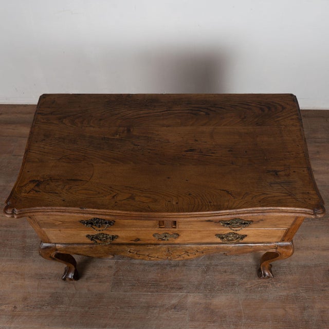 19th Century French Oak Chest of Drawers or Console Table With Cabriole Legs For Sale - Image 4 of 12