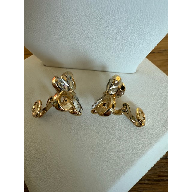 Mid 20th Century Vintage Trifari Gold Rhinestone Clip on Earrings, A Pair For Sale - Image 9 of 11