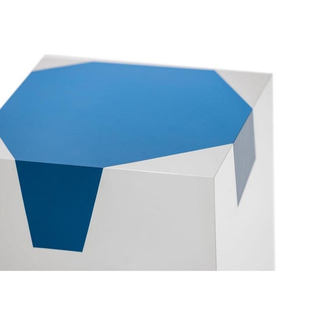 Sissi Stackable Totem Seat in Powder-Coated Aluminum by Altreforme For Sale - Image 6 of 7