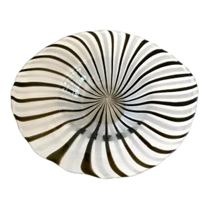 Dino Martens Mid Century Modernist Murano Art Glass Mezza Filigrana Bianco Nero Swirl Freeform Oval Decorative Bowl