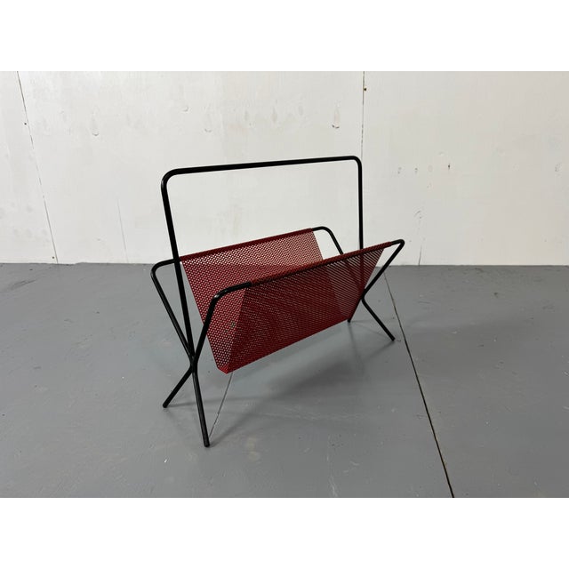 Mid-Century Modern Mid-Century Modern Black and Red Magazine Rack from Pilastro, 1950s For Sale - Image 3 of 7