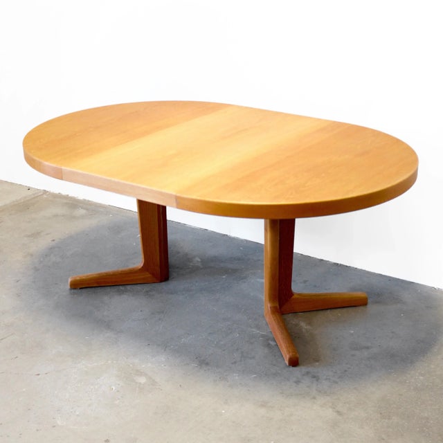 Skovby Møbelfabrik Round Danish Teak Dining Table For Sale - Image 9 of 15