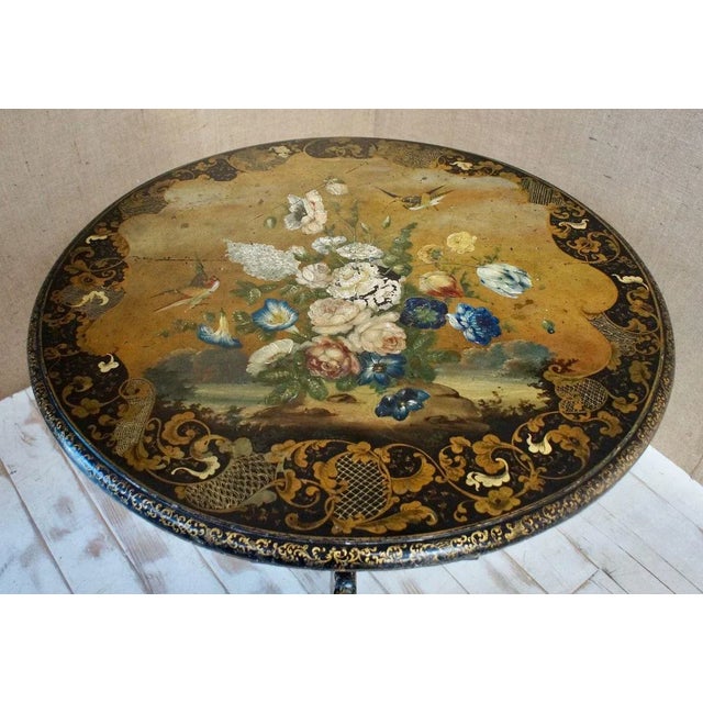 Hollywood Regency Antique Regency Black Lacquer Tilt-Top Table For Sale - Image 3 of 12