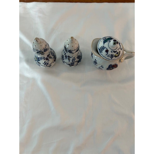 1950s 72 Pieces of Vintage, Blue Danube, Mascot China, Mid Century Modern For Sale - Image 10 of 18